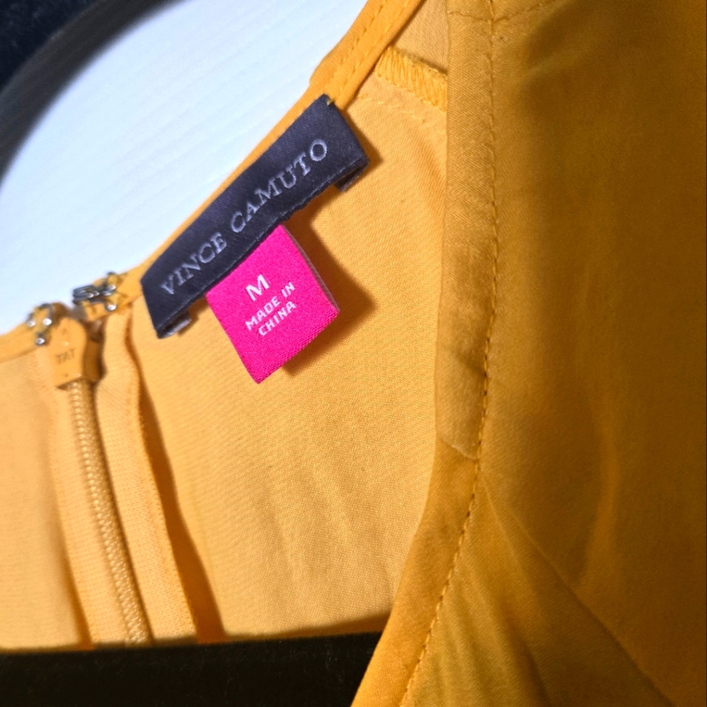 Vincent Camuto blouse yellow - Picture 2 of 2